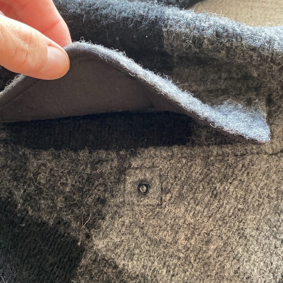 Roots wool black/grey size 5 bomber style plaid jacket/coat women’s. - Picture 11 of 16